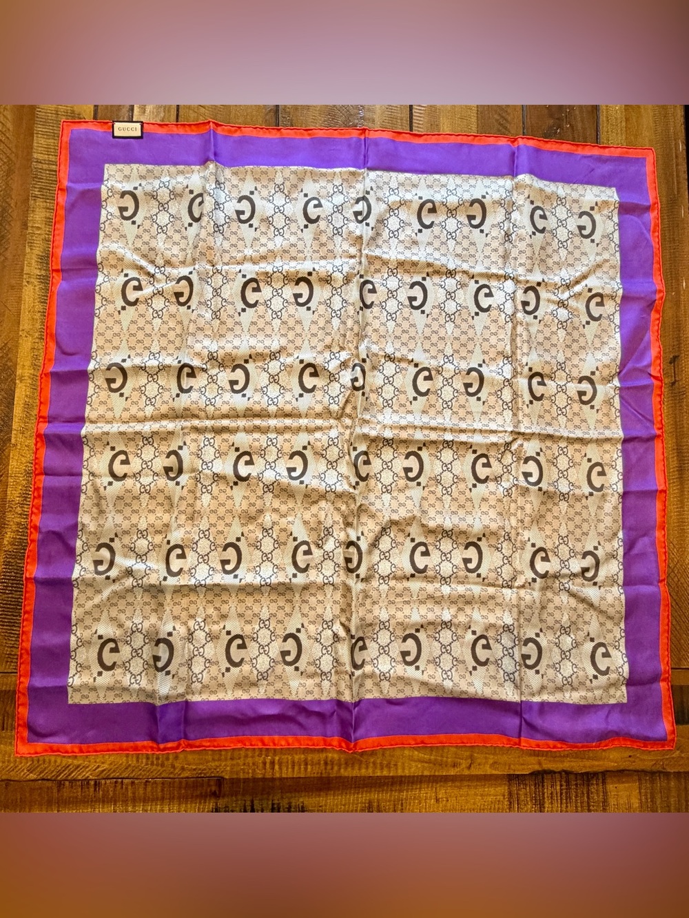Brand New Gucci GG Backgammon Print Silk Foulard (Size 90 x90 cm)